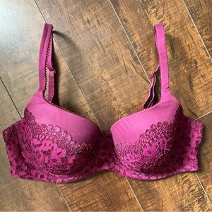 Victoria’s Secret Body by Victoria Lined Demi Lace Bra